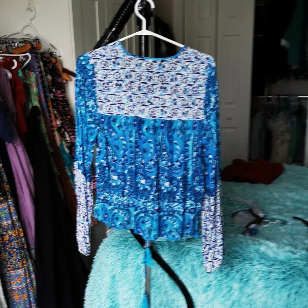 Blue Boho Top - Picture 2 of 3